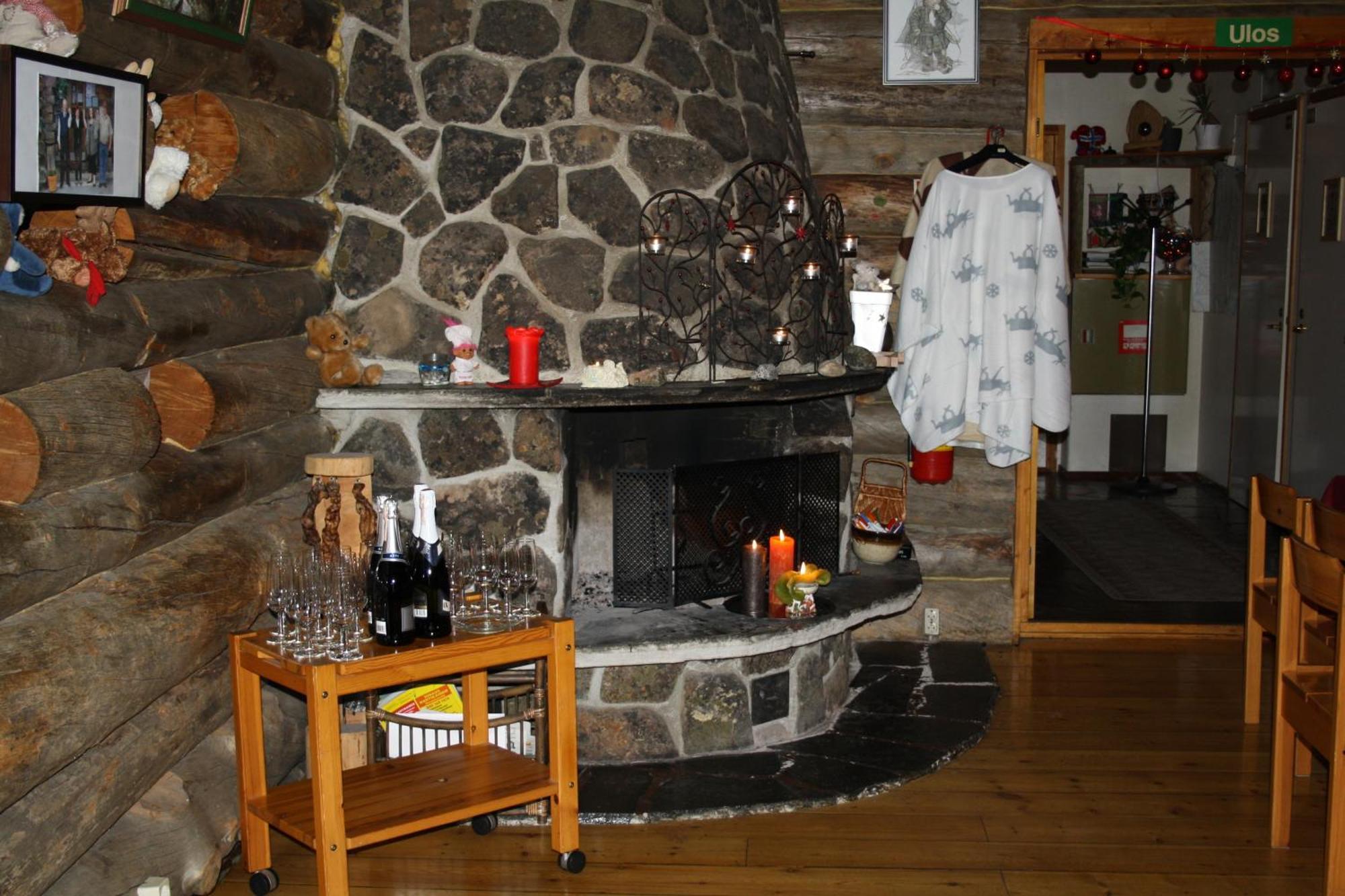 Kaamanen Neljaen Tuulen Tupa B&B 외부 사진